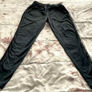 MIK black athletic pull on ankle zipper pants with pockets, size M athleisure